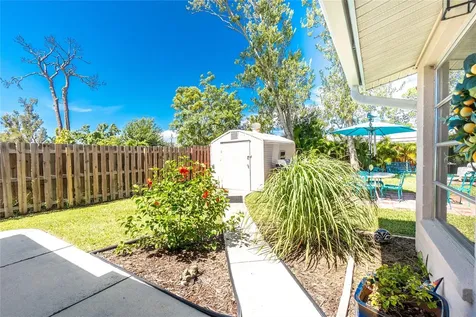 26 French Avenue Englewood FL 34223