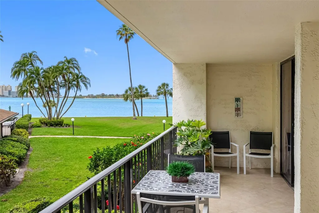 100 Oakmont Lane Belleair FL 33756