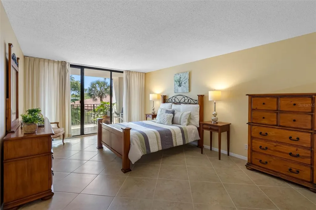 100 Oakmont Lane Belleair FL 33756