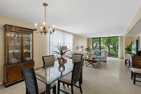 100 Oakmont Lane Belleair FL 33756