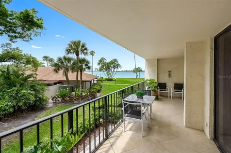 100 Oakmont Lane Belleair FL 33756