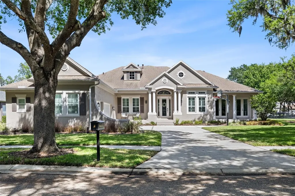 5823 Terncrest Drive Lithia FL 33547