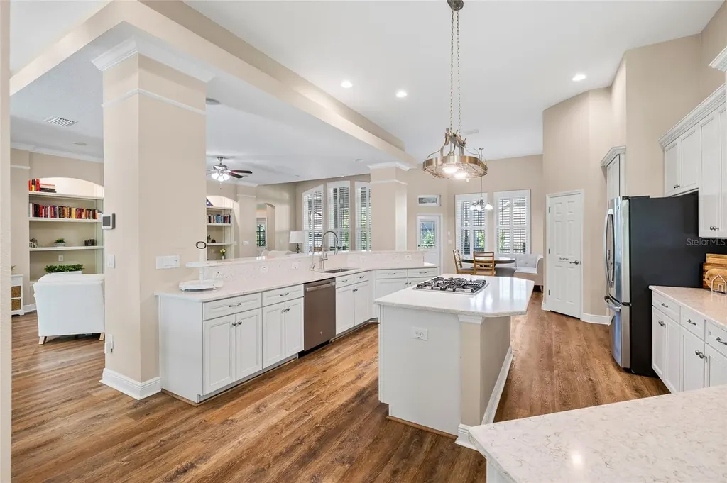 5823 Terncrest Drive Lithia FL 33547