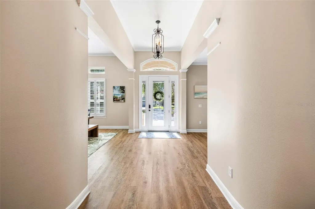 5823 Terncrest Drive Lithia FL 33547