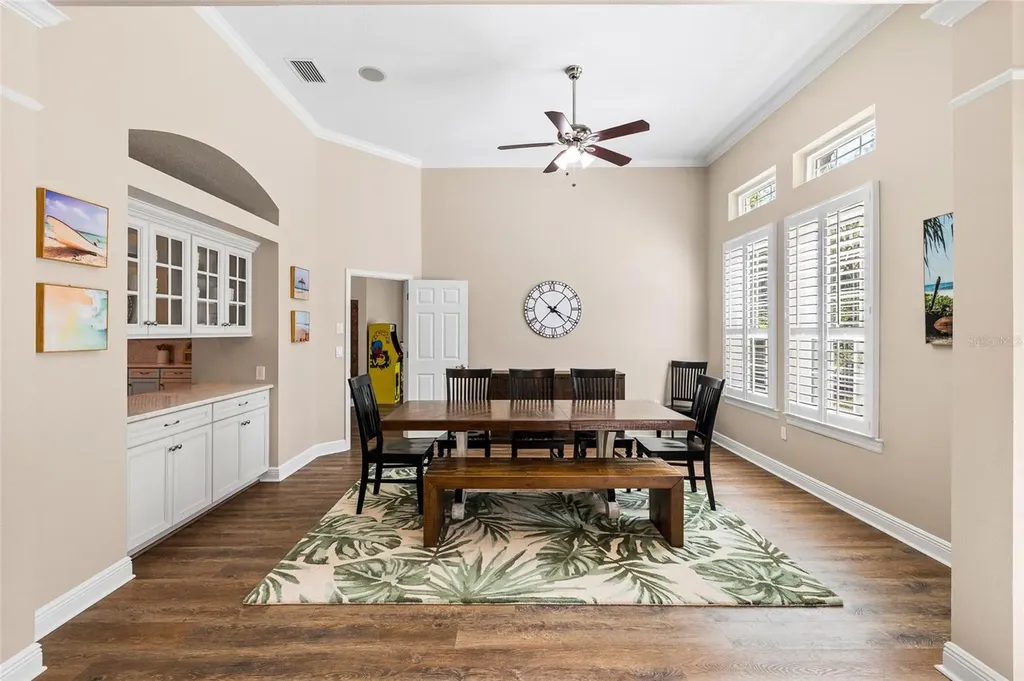 5823 Terncrest Drive Lithia FL 33547