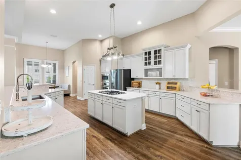 5823 Terncrest Drive Lithia FL 33547