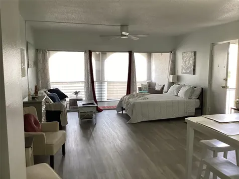 7701 Starkey Road Seminole FL 33777