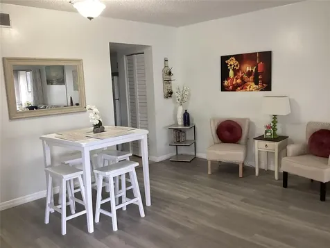 7701 Starkey Road Seminole FL 33777