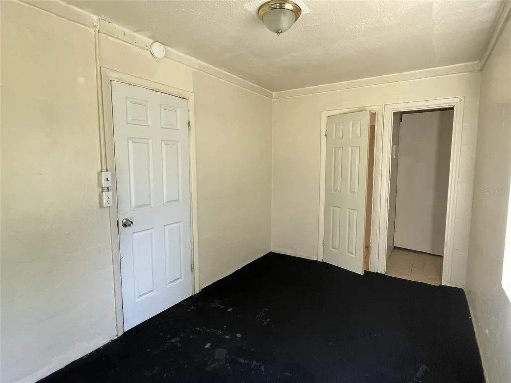 131 B Street Lake Wales FL 33853