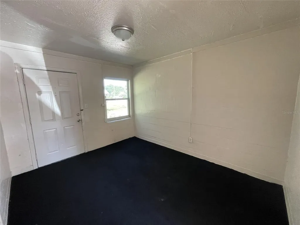 131 B Street Lake Wales FL 33853