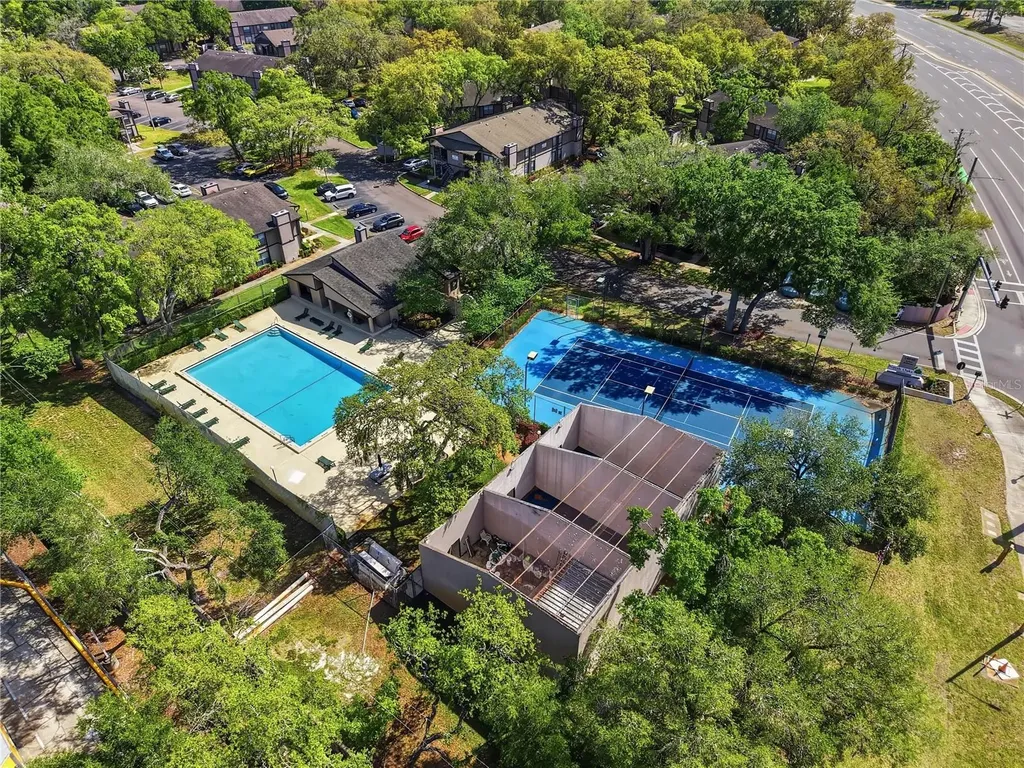 4022 Tumble Wood Trail Tampa FL 33613
