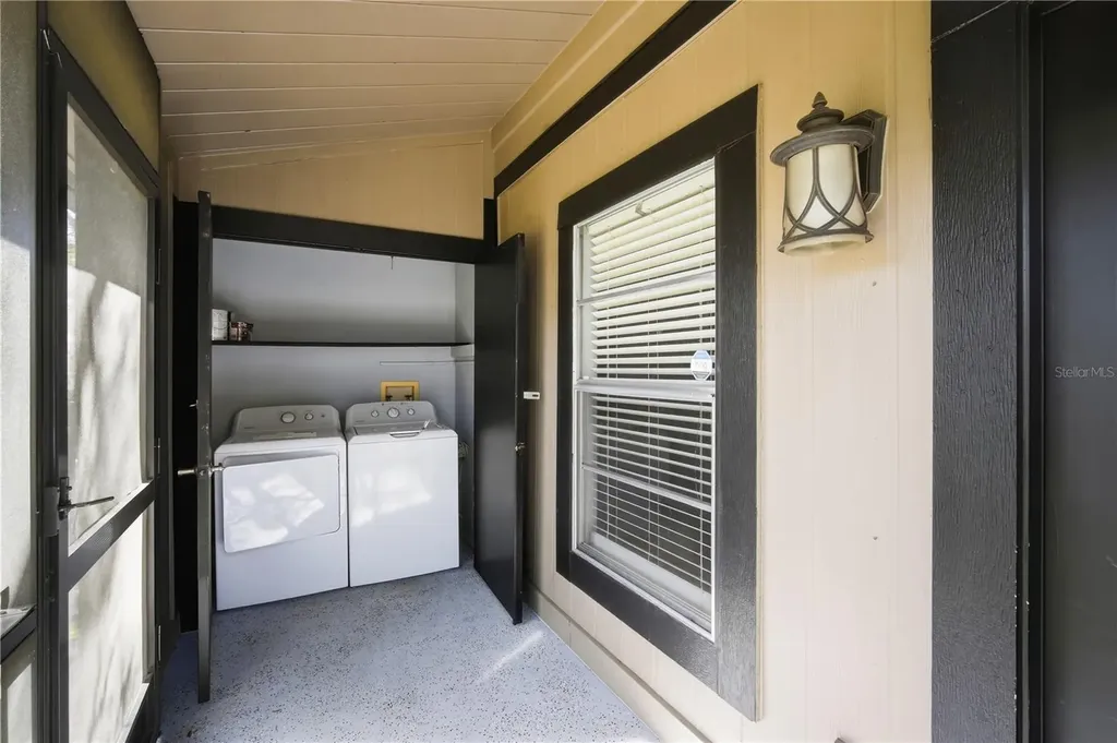 4022 Tumble Wood Trail Tampa FL 33613