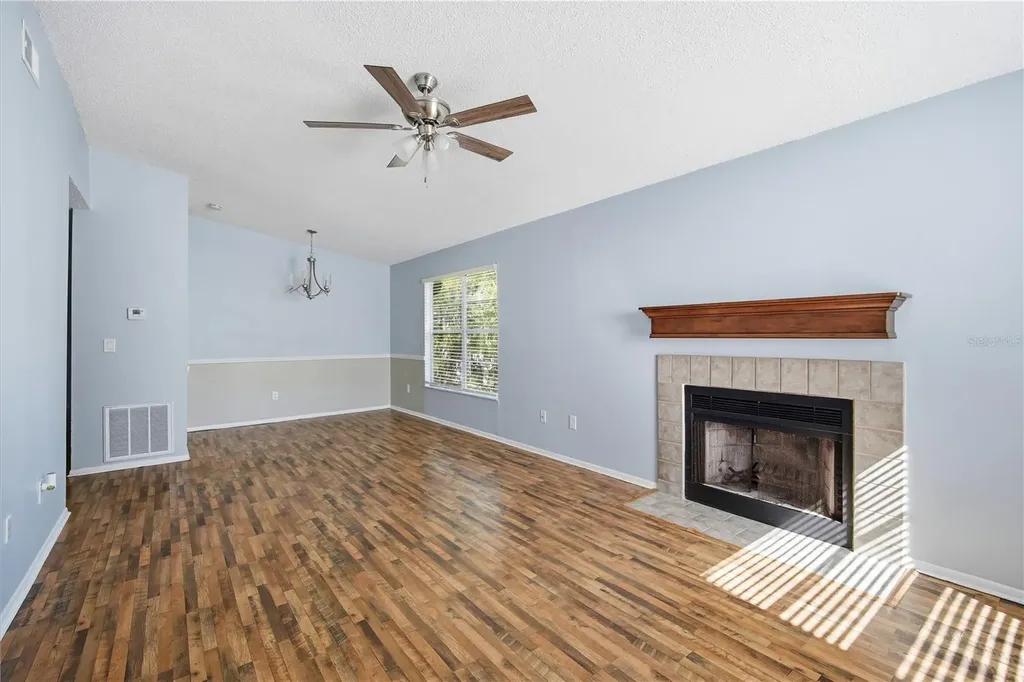 4022 Tumble Wood Trail Tampa FL 33613
