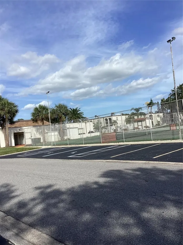 7701 Starkey Road Seminole FL 33777