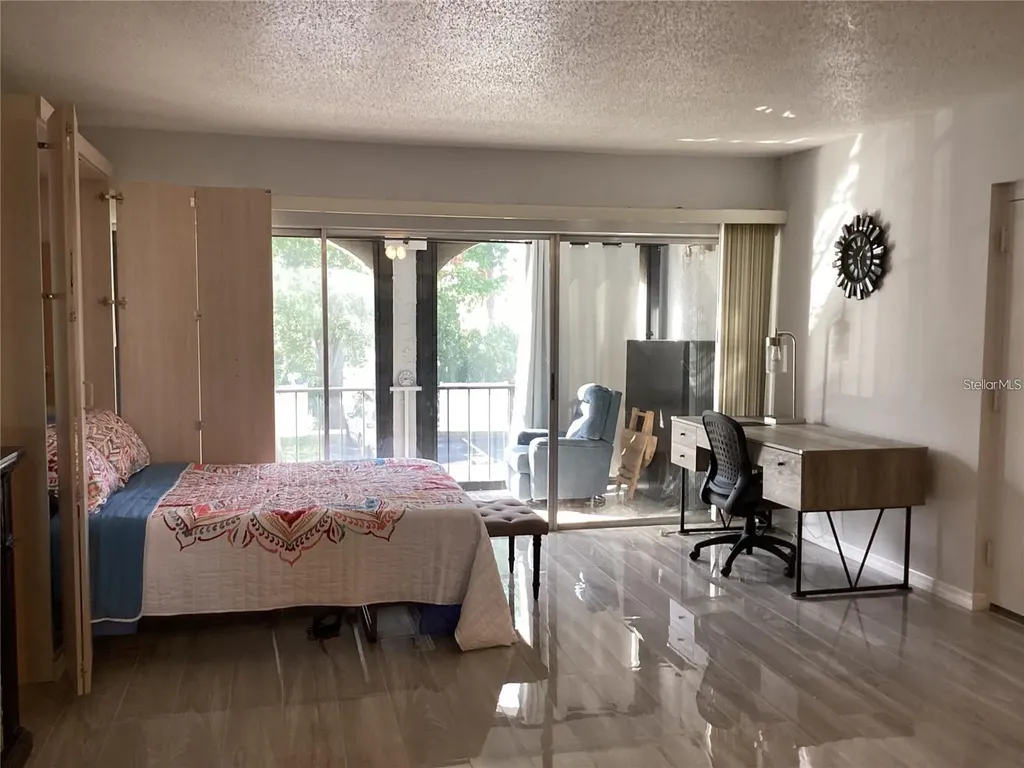 7701 Starkey Road Seminole FL 33777
