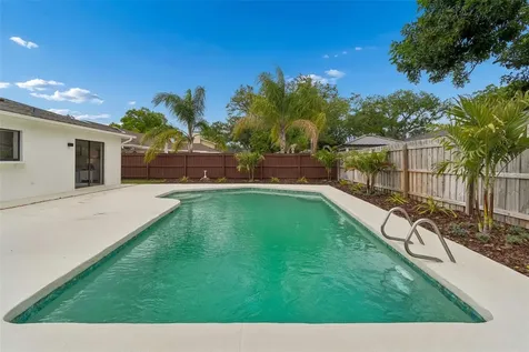 11913 Nicklaus Circle Tampa FL 33624