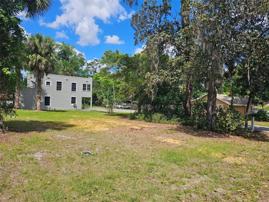 738 Wood Street Deland FL 32724