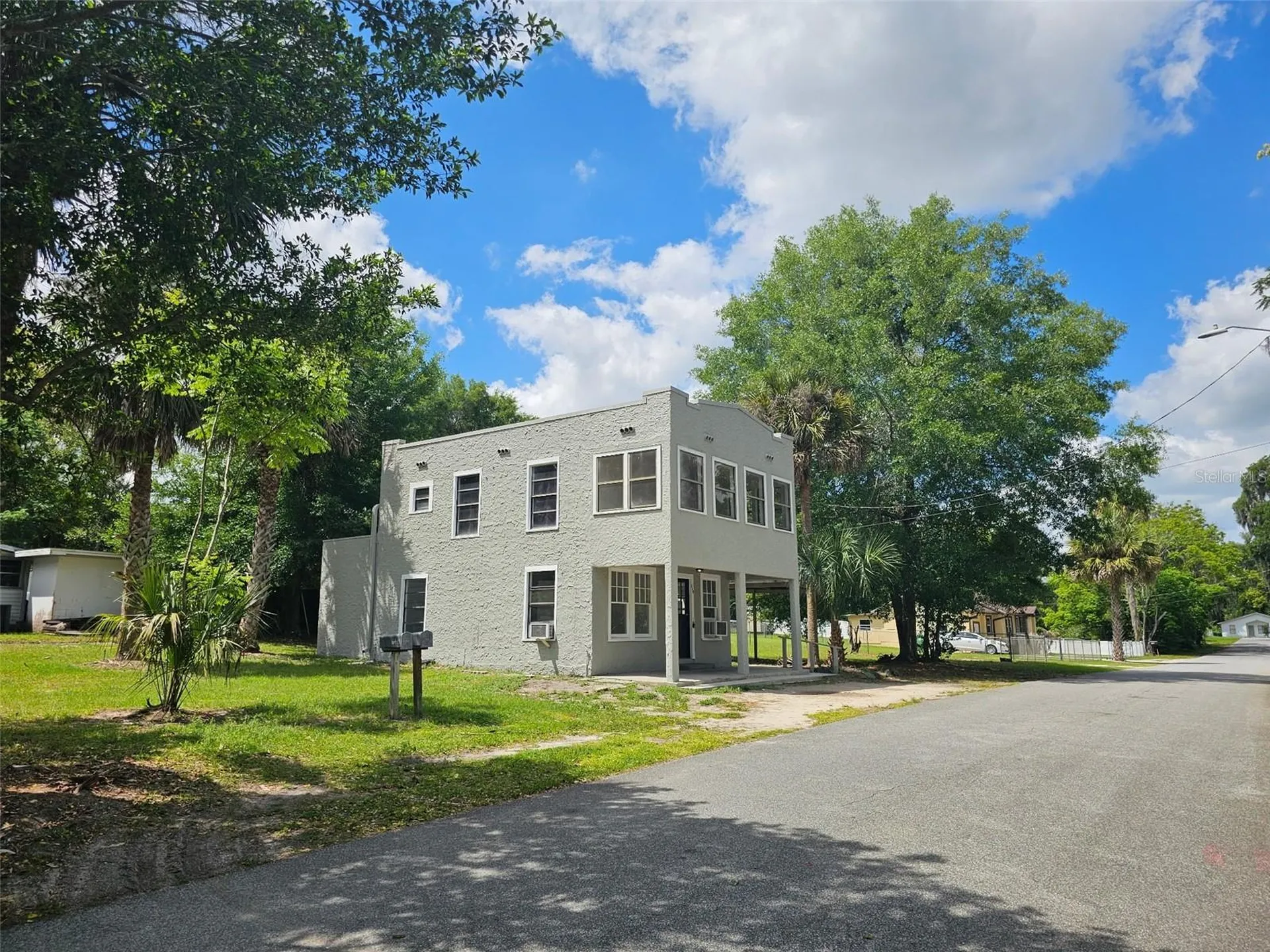738 Wood Street Deland FL 32724