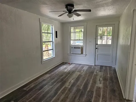 738 Wood Street Deland FL 32724