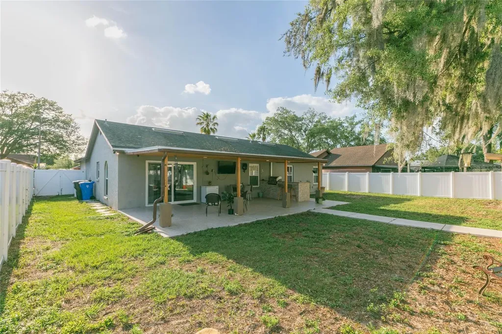 1111 Windhorst Ridge Drive Brandon FL 33510