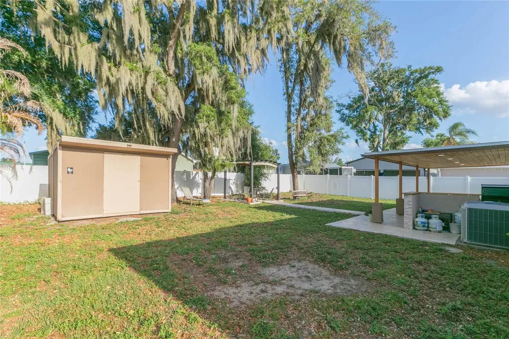 1111 Windhorst Ridge Drive Brandon FL 33510