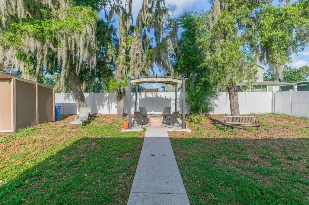1111 Windhorst Ridge Drive Brandon FL 33510