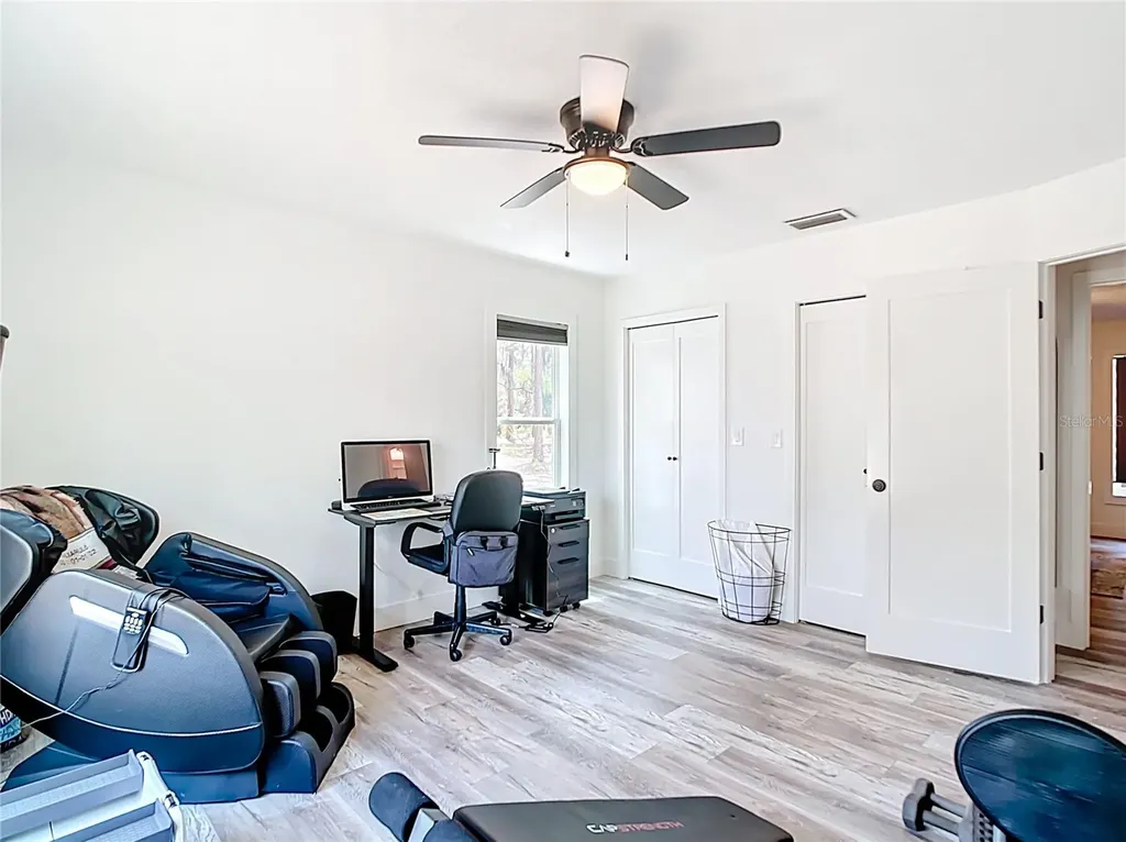 7374 Circle Drive Lady Lake FL 32159
