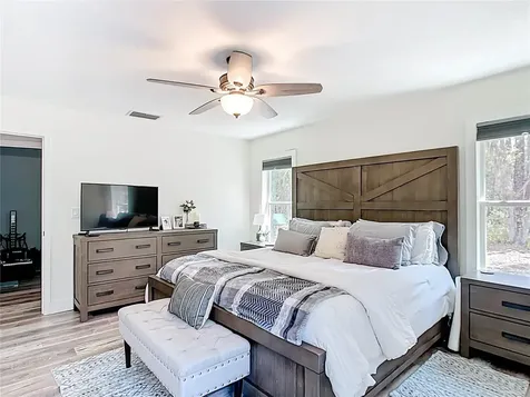 7374 Circle Drive Lady Lake FL 32159