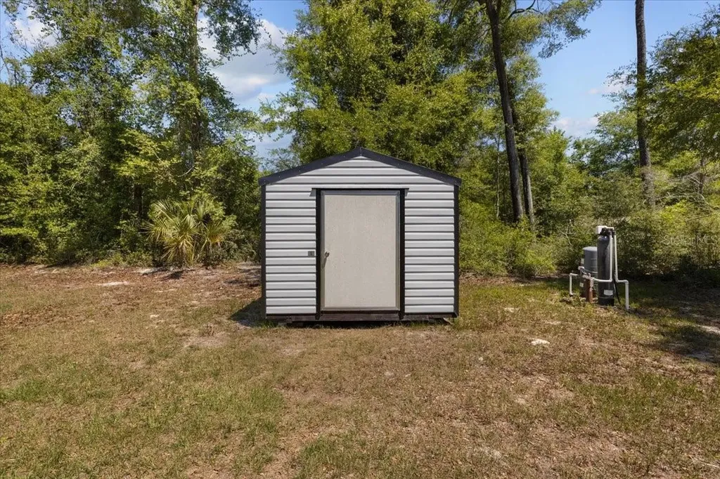 5231 NW 73rd Street Chiefland FL 32626