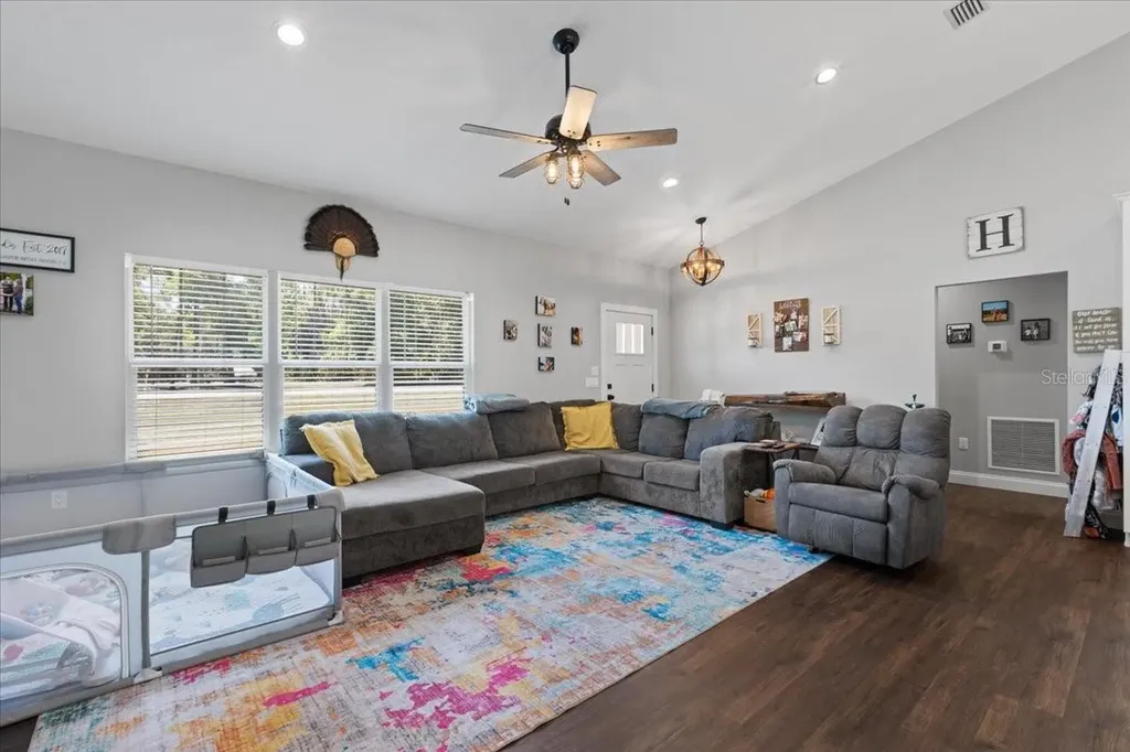 5231 NW 73rd Street Chiefland FL 32626