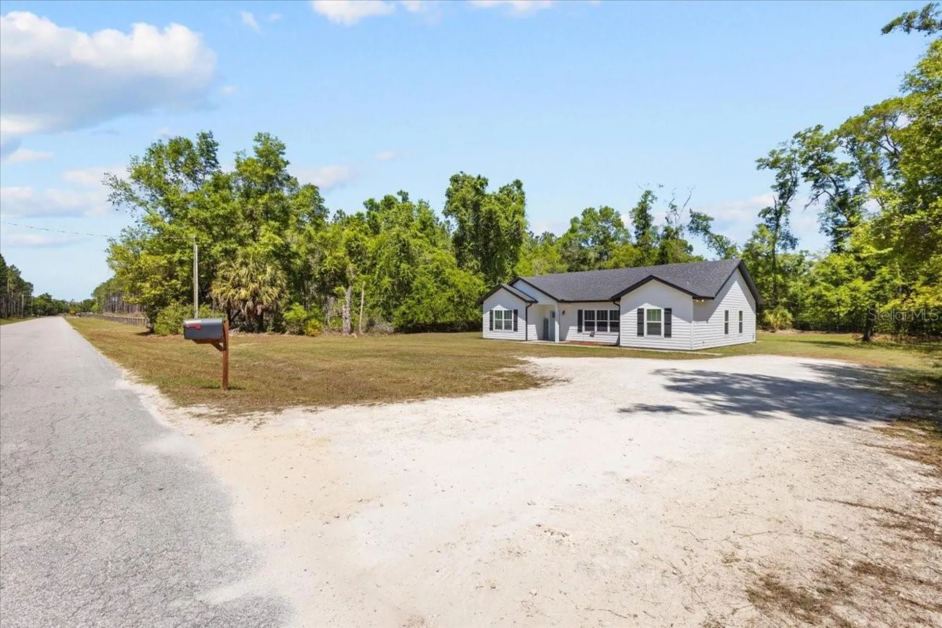 5231 NW 73rd Street Chiefland FL 32626