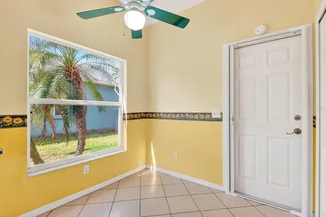 4913 72nd Court E Bradenton FL 34203