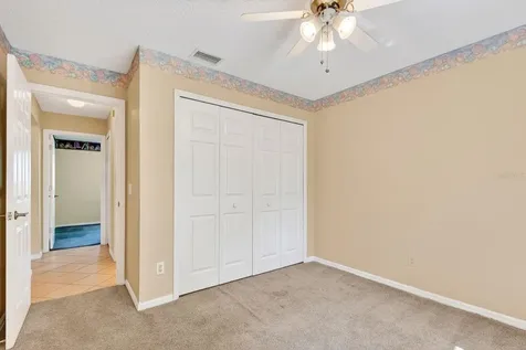 4913 72nd Court E Bradenton FL 34203