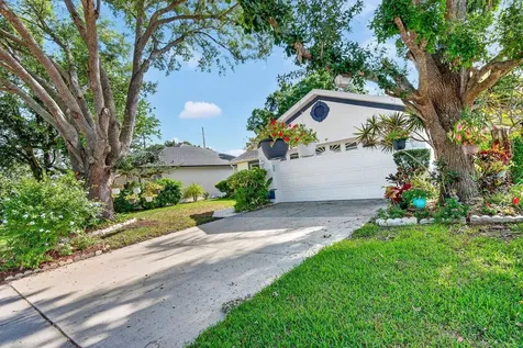 4913 72nd Court E Bradenton FL 34203