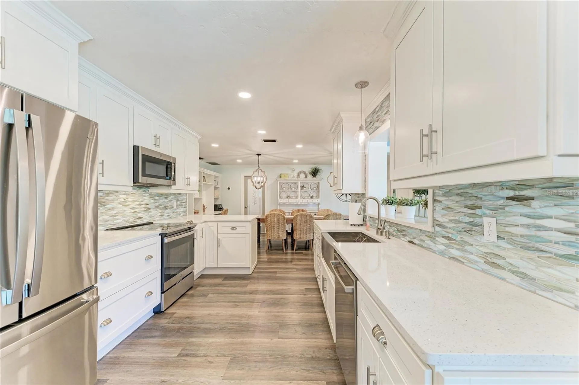 1907 37th Street W Bradenton FL 34205