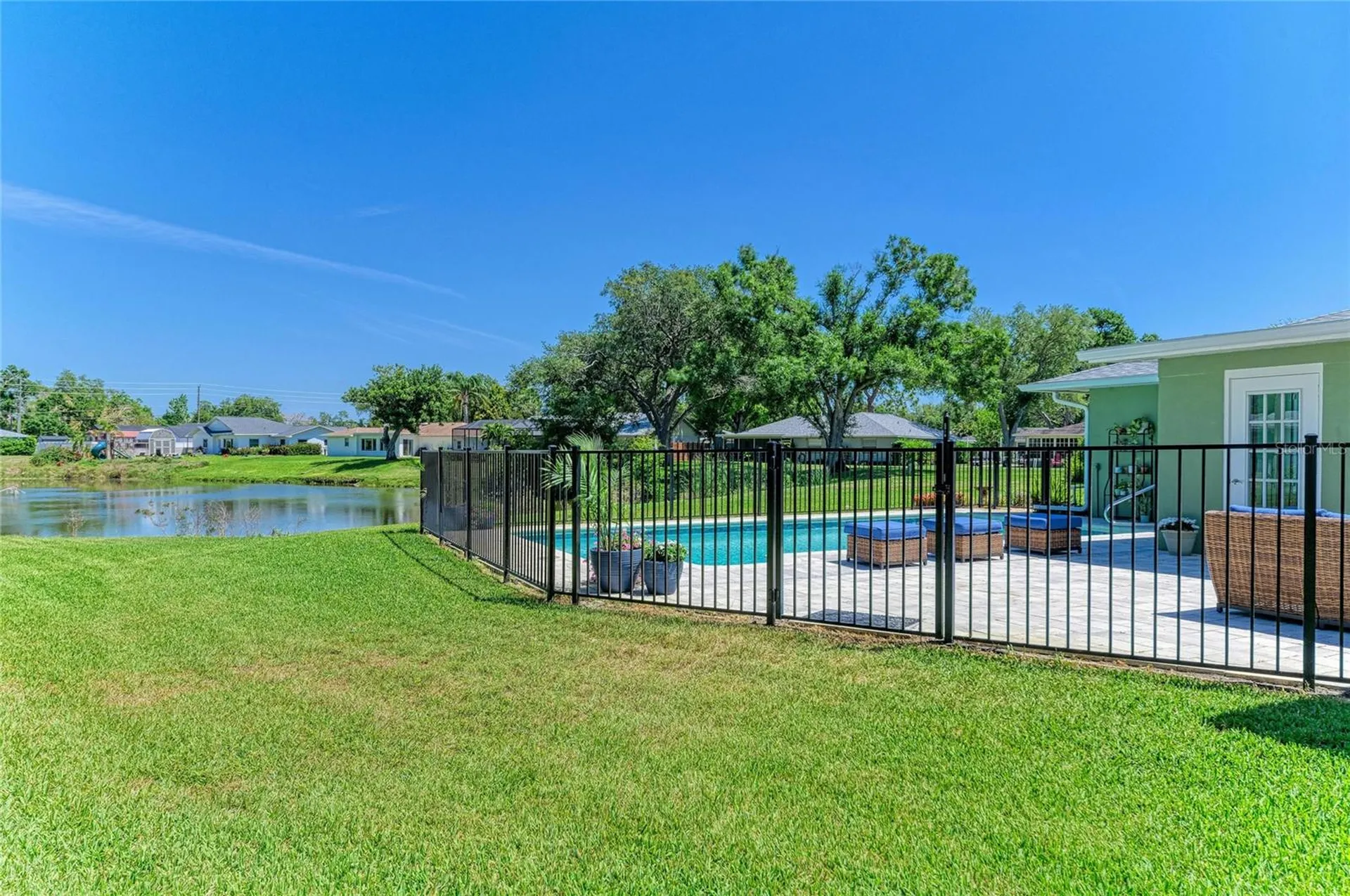 1907 37th Street W Bradenton FL 34205
