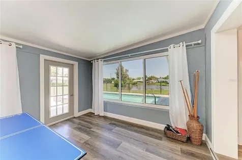 1907 37th Street W Bradenton FL 34205