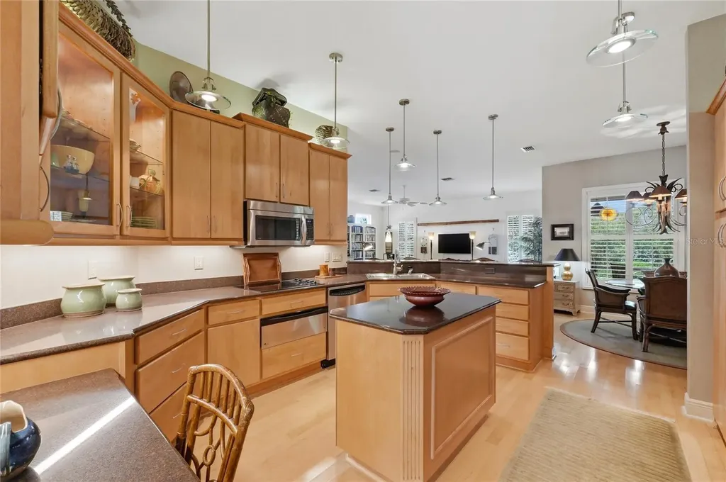 523 Greenway Drive Lake Wales FL 33898