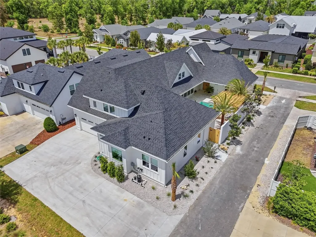 13125 SW 9 Road Newberry FL 32669