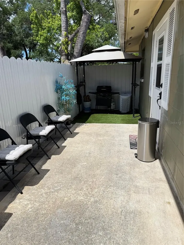 7005 Jean Court Tampa FL 33634
