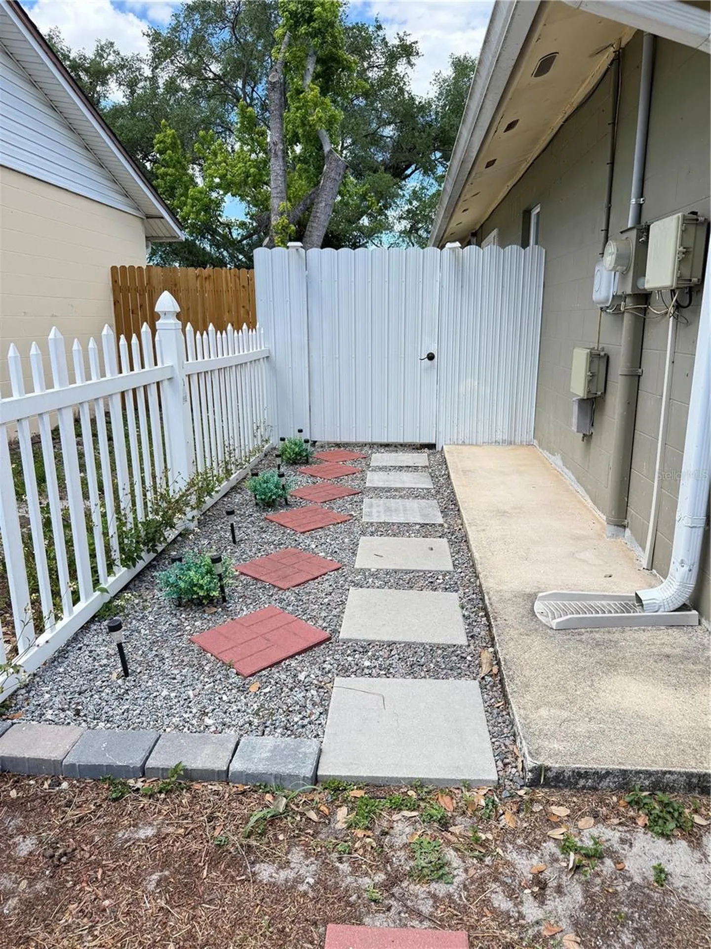 7005 Jean Court Tampa FL 33634