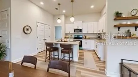 1827 N Roberts Trail Bell FL 32619
