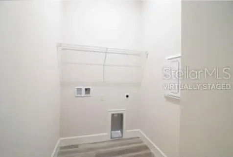 1827 N Roberts Trail Bell FL 32619
