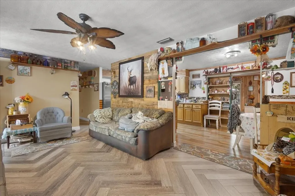 8731 NW 127th Place Chiefland FL 32626