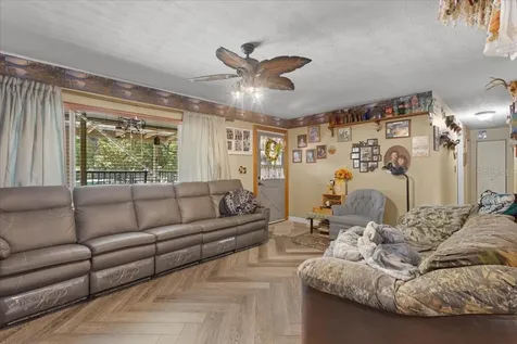 8731 NW 127th Place Chiefland FL 32626