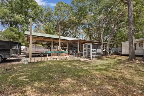 8731 NW 127th Place Chiefland FL 32626