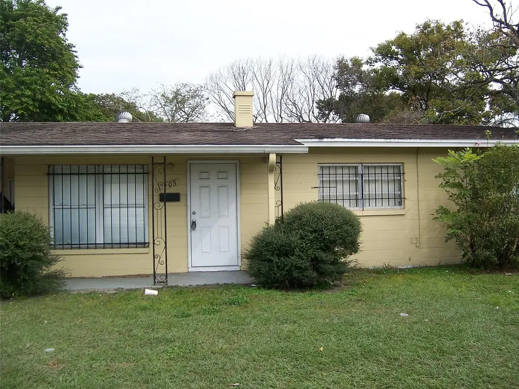 905 N Pine Hills Road Orlando FL 32808