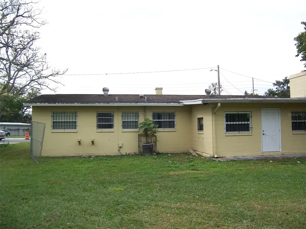 905 N Pine Hills Road Orlando FL 32808