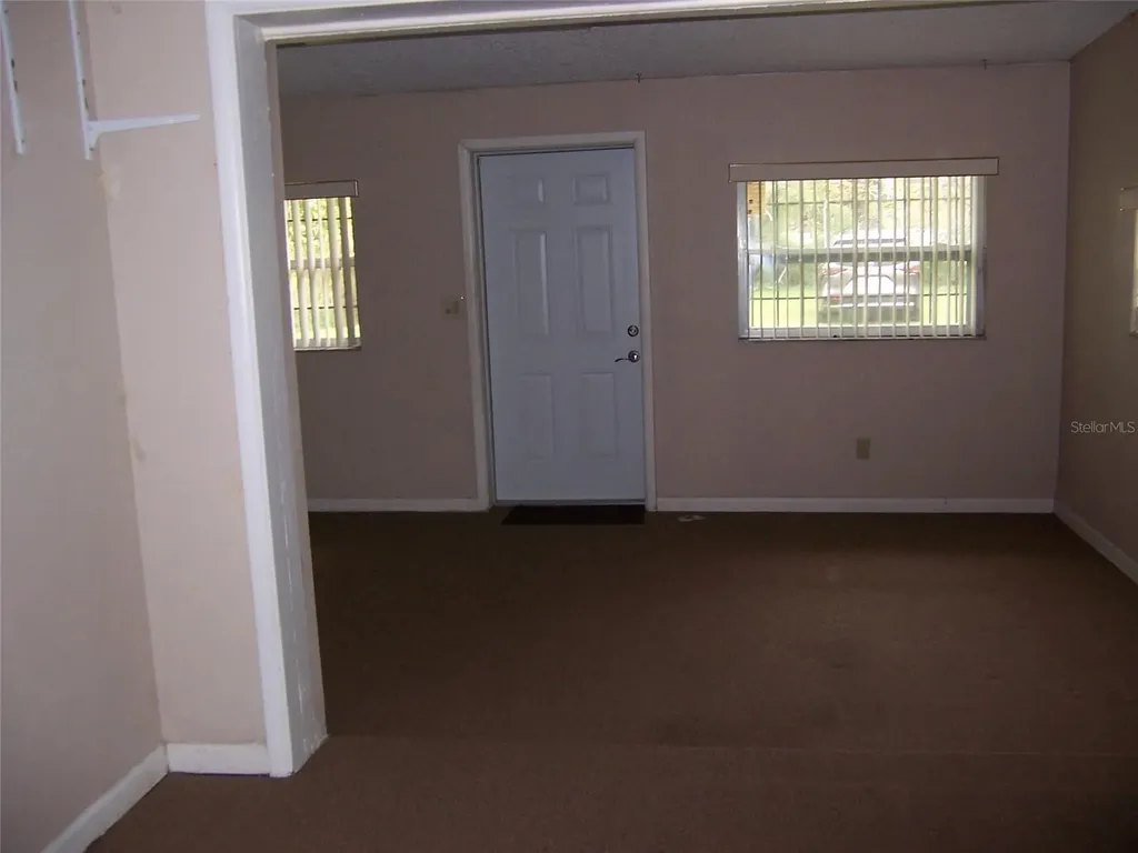 905 N Pine Hills Road Orlando FL 32808