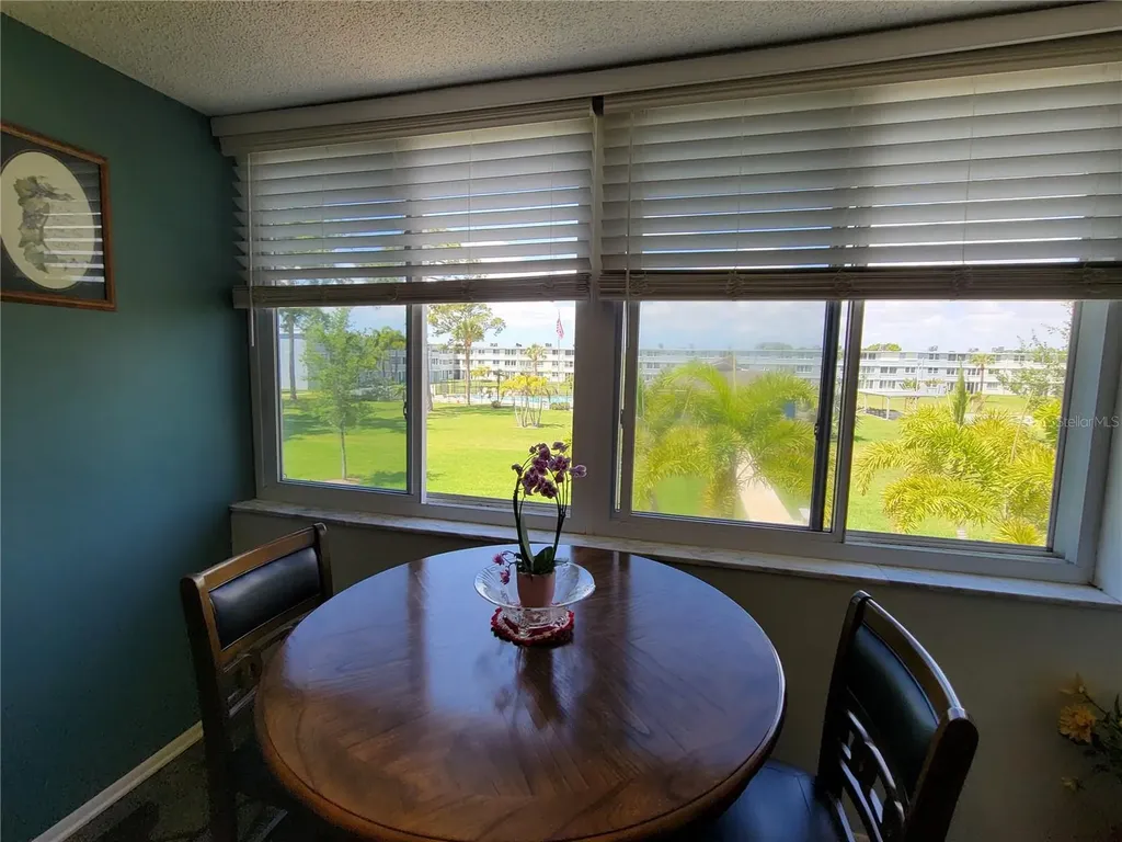 4720 Locust Street NE St Petersburg FL 33703